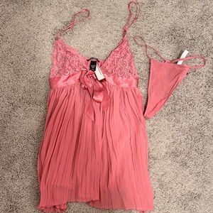 NWT Victoria's Secret Pink Lace BabyDoll  Set